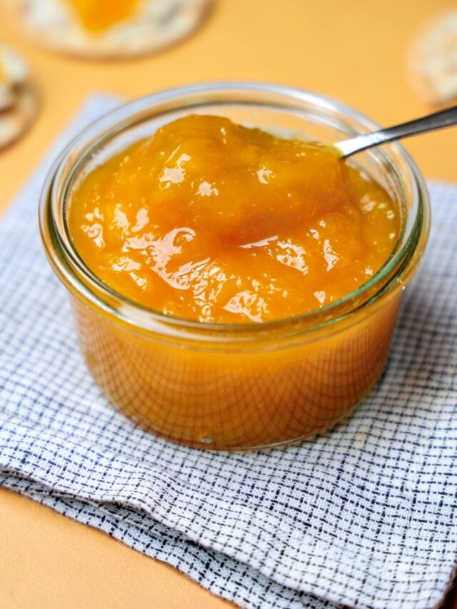 Easy Mango Jam • Flavor Feed